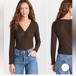 MADEWELL SEMI-SHEER SHIRRED V-NECK TOP - chocolate raisin